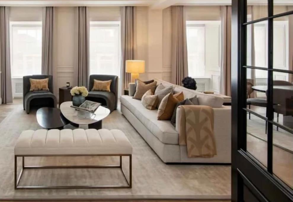 Royal Luxury 3 Beds: Central Covent Garden Haven Apartment ลอนดอน ภายนอก รูปภาพ